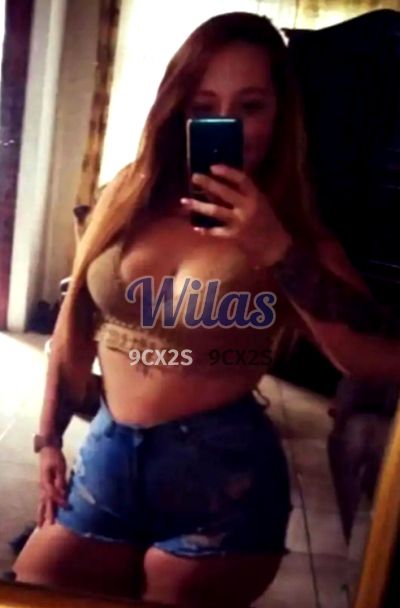 Yariela, Travesti en San José