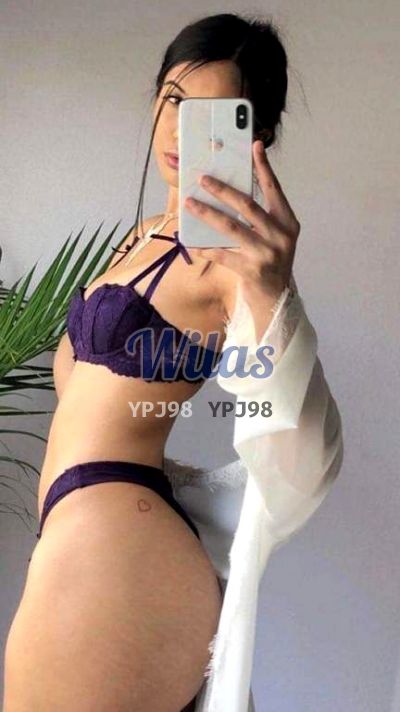Esther, Escort en Heredia