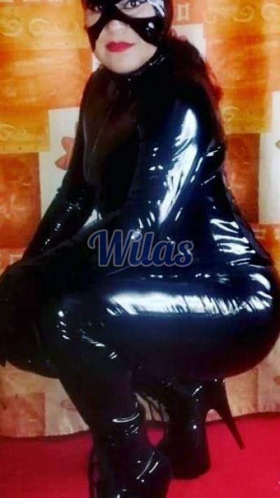Dominatrix, escort en San José