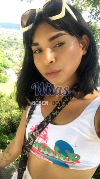 Lía Malika, travesti en Puntarenas