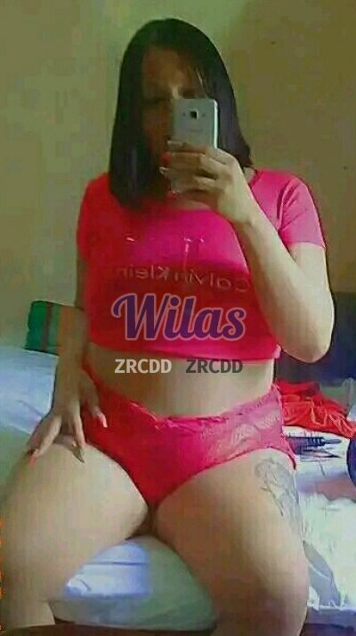Andrea, puta en Puntarenas