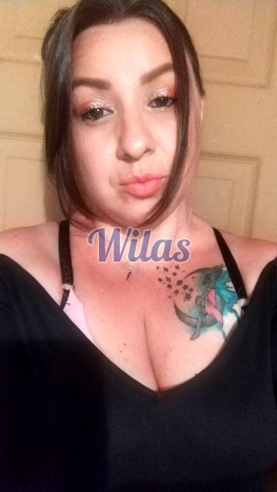 Lau, mujer que hace videollamadas y sexting