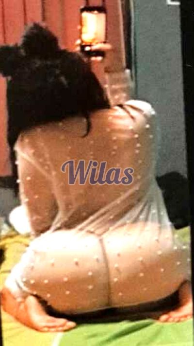Pamela, Mujer que da masajes eróticos en Curridabat