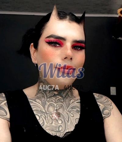 Hurrem Amanda, Travesti en San José