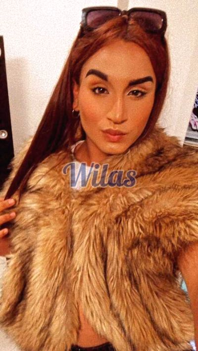 Fernanda, Travesti en Oriental