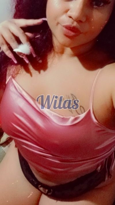 Mónica, mujer que hace videollamadas y sexting