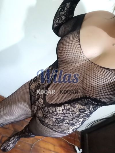 Ariana, puta en Uruca (San José)