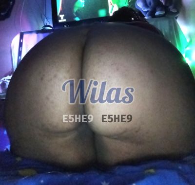Sw, mujer que hace videollamadas y sexting