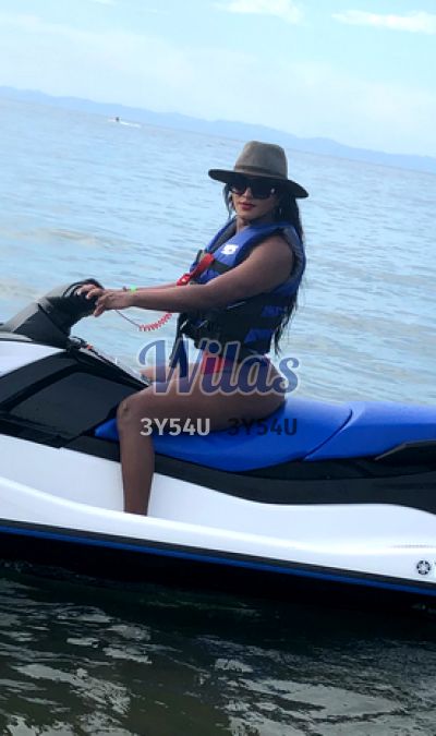 Lua Alemán, travesti en Tamarindo