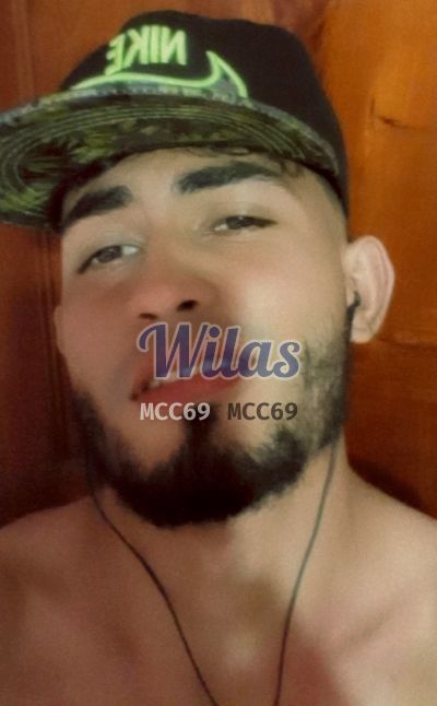 Alejandro González, Hombre en San José