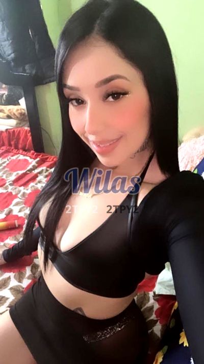 Nicol, mujer que hace videollamadas y sexting