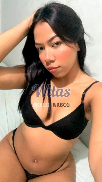 María, escort en San José