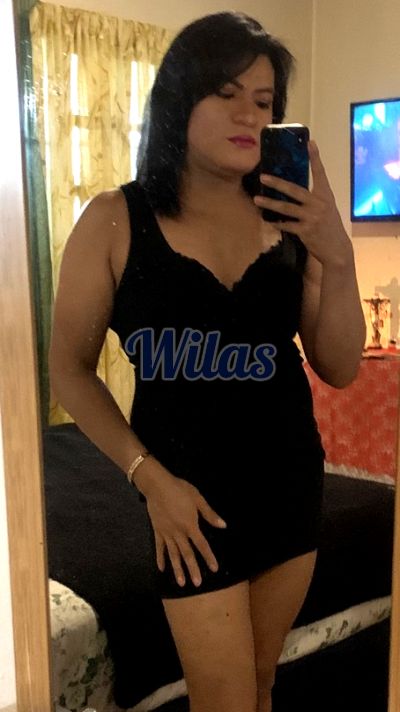 Daniela 85207103, travesti que hace videollamadas y sexting