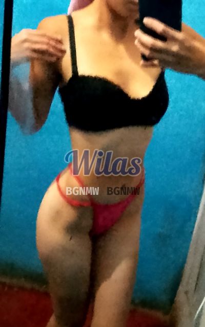 Mía, escort en Tres Ríos