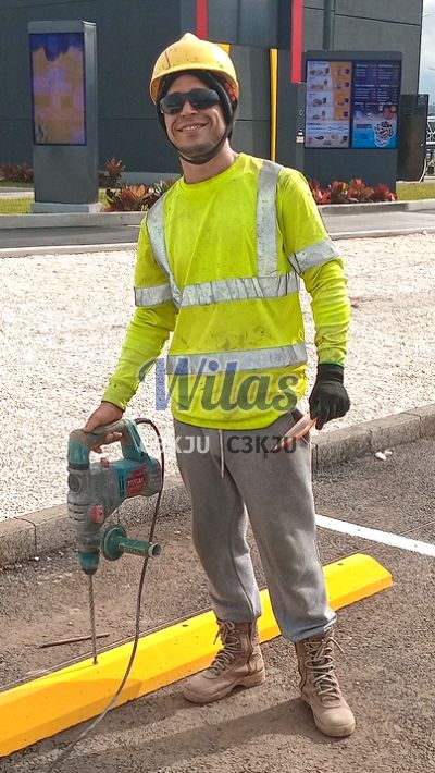 Jhon, hombre en San José de Alajuela