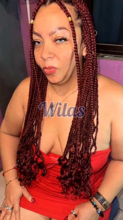 Karola, escort en Liberia