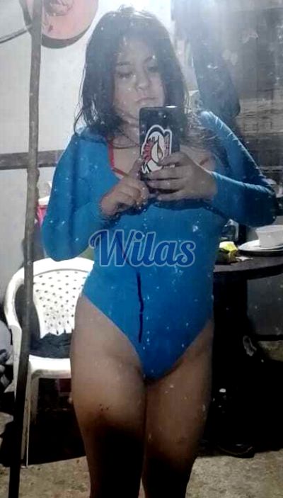 María, mujer que hace videollamadas y sexting