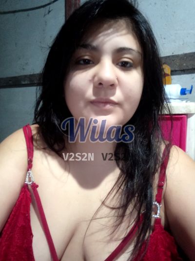 Candy, mujer que hace videollamadas y sexting
