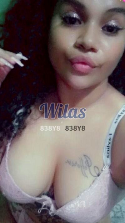 Chinita 64346647, mujer que hace videollamadas y sexting