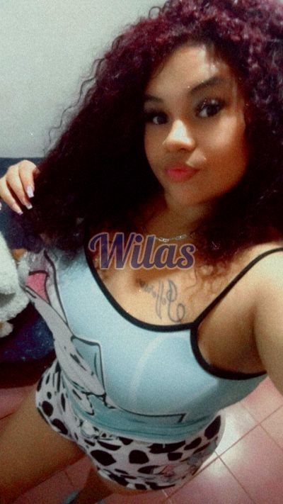 Chinita 64346647, mujer que hace videollamadas y sexting