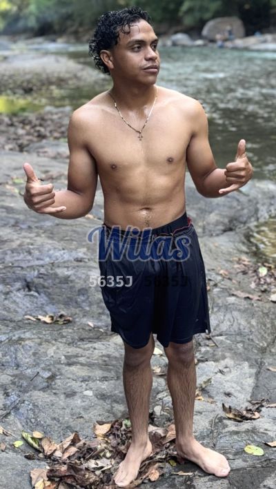 Josué 60713643, hombre en San José