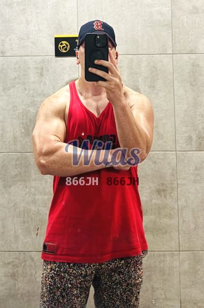 Gigolo 63591169, hombre en San José