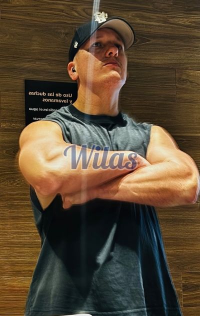 Gigolo 63591169, hombre en San José