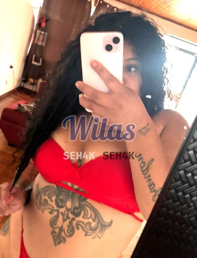 Chinita 61280862, mujer que hace videollamadas y sexting