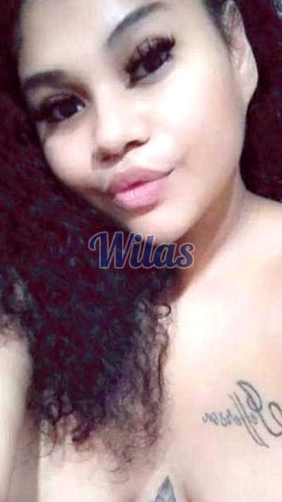 Chinita 70699473, mujer que hace videollamadas y sexting