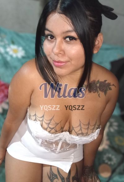 Mar 64600619, mujer que hace videollamadas y sexting