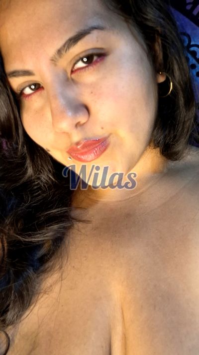 Súcubo 87352522, mujer que hace videollamadas y sexting