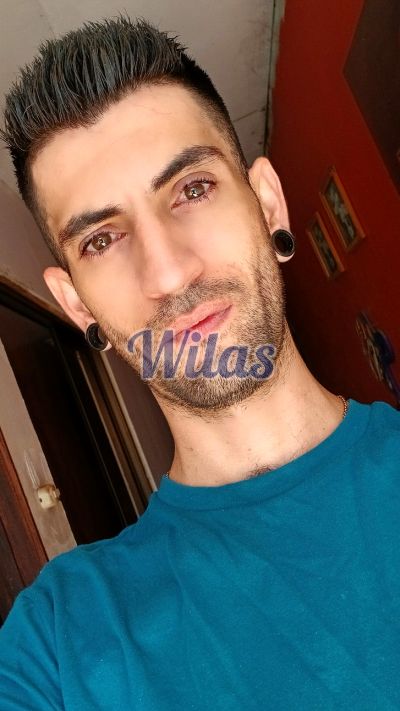 Fran 86779080, hombre en San José
