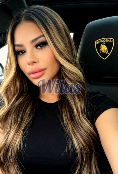 París 72181430, escort en Tamarindo