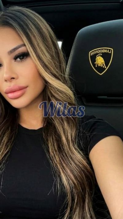 París 72181430, escort en Tamarindo