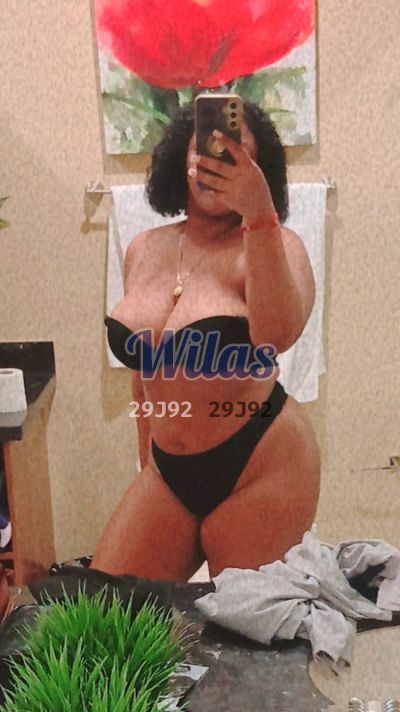 Nazira 64651579, puta en Jacó