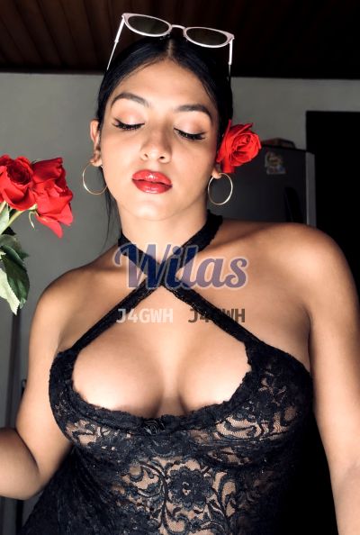 Luanna Alemán 70922377, transexual en Tamarindo