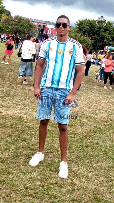 Jailander Alexander 61977963, hombre en San José de Alajuela